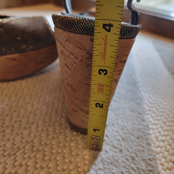 Stuart Weitzman Women's Riveria Wedge Sandals platform - Gold 8N - Picture 10 of 15